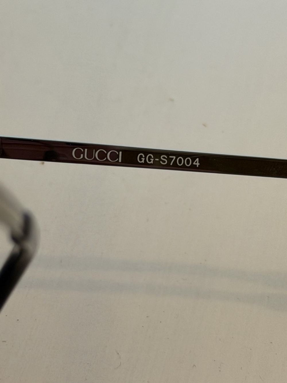 Authentic GUCCI Black/ silver Aviators - Picture 4 of 16